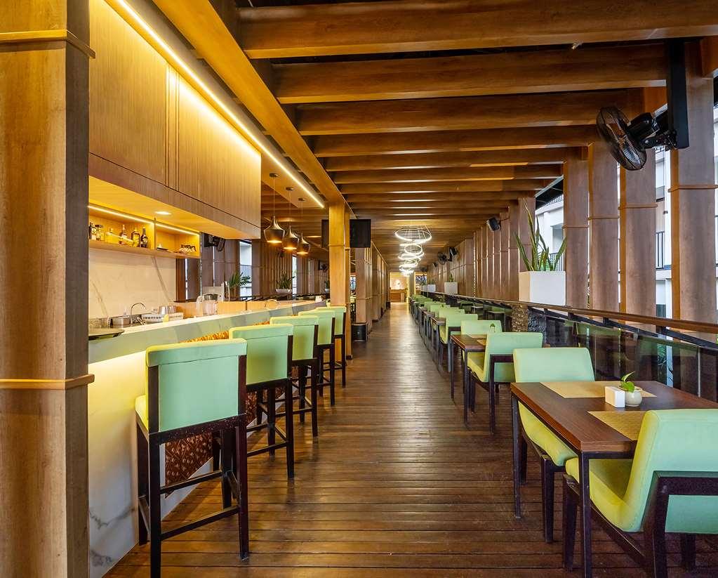 Hotel Park Regis Kuta Kuta Lombok Restauracja zdjęcie
